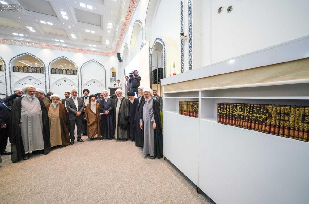 گزارشی از آغاز بکار کنگره بین المللی بزرگداشت آیت‌الله العظمی میرزای نائینی در نجف اشرف