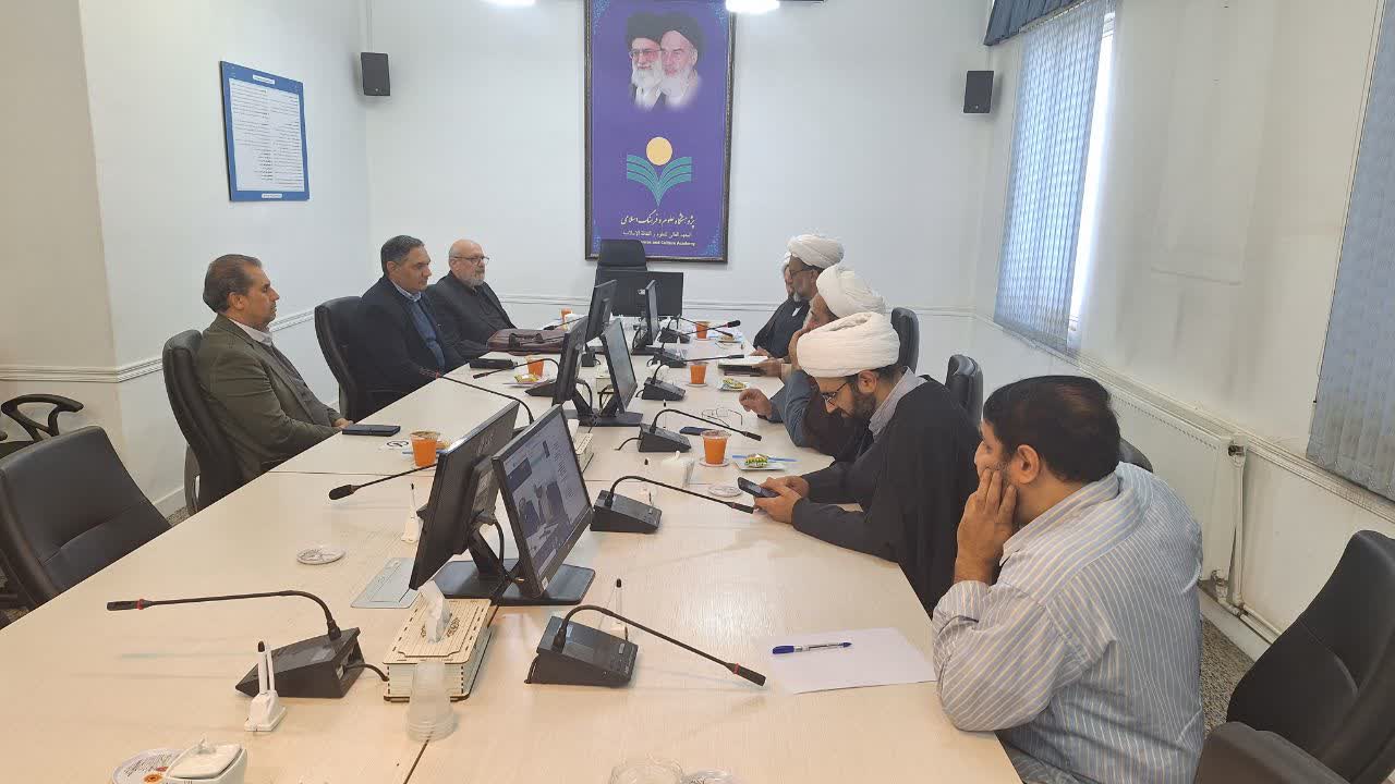 در نشستی مشترک بررسی شد:بازنگری متون قرآنی زندان‌ها با همکاری ستاد دیه و پژوهشکده فرهنگ و معارف قرآن