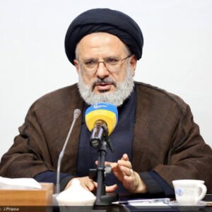 نشست علمی بررسی ابعاد بین المللی منشور حوزه پیشرو و سرآمد