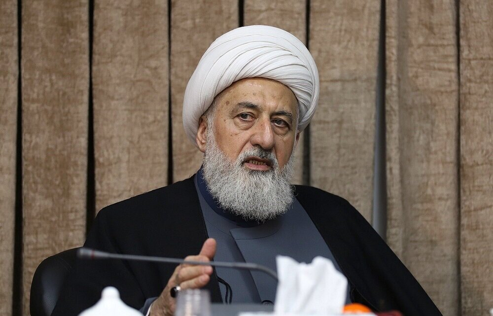 اصرار لبنان بر مذاکرات بی‌نتیجه با اسرائیل جای تعجب دارد